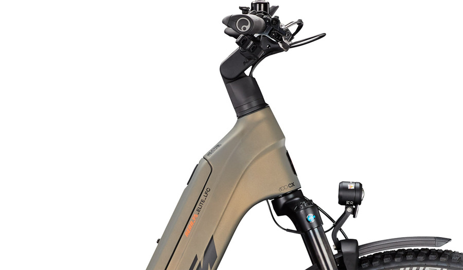 KTM Macina Aera FS Elite LFC 26 — rodas