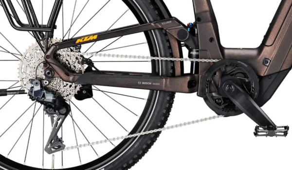 KTM Macina Aera FS Prime LFC 25 — detalhe