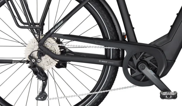 KTM Macina Tour CX 610 — detalhe