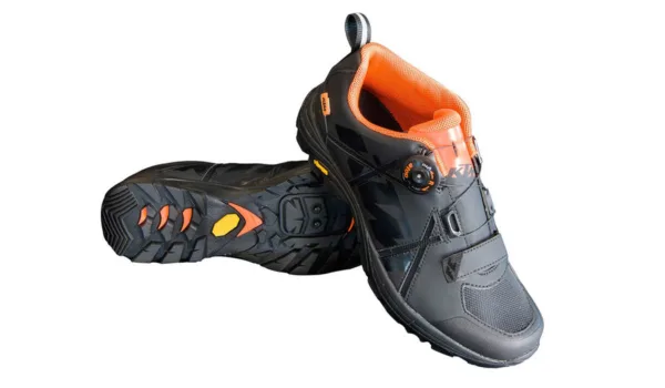 SAPATILHAS FACTORY ENDURO KTM — vista geral