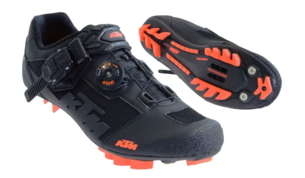 SAPATILHAS FACTORY TEAM CARBON MTB KTM — vista geral
