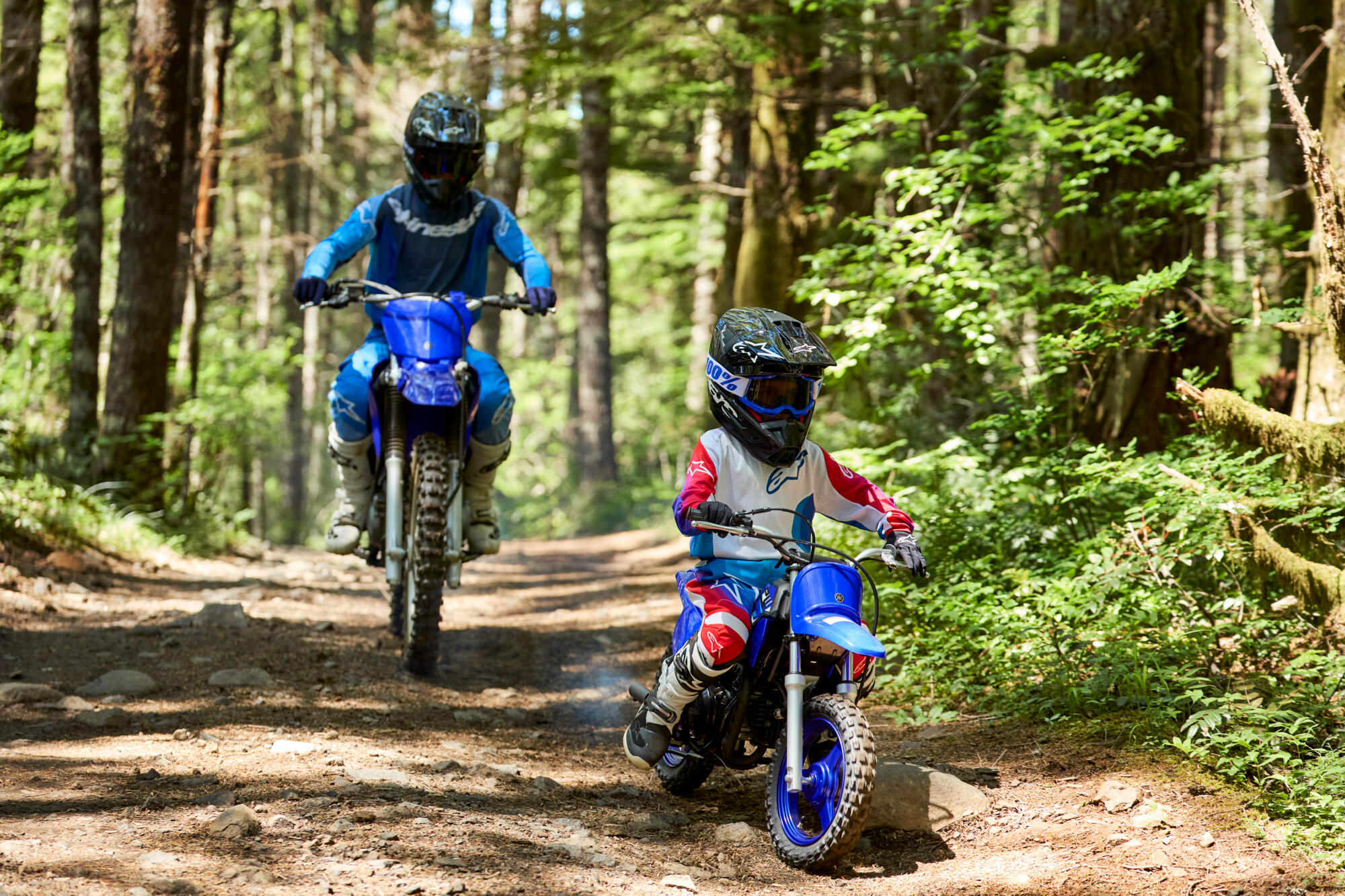 MOTO PW50 2026 YAMAHA — em estrada 3