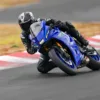MOTO YAMAHA R7 — sur route 2