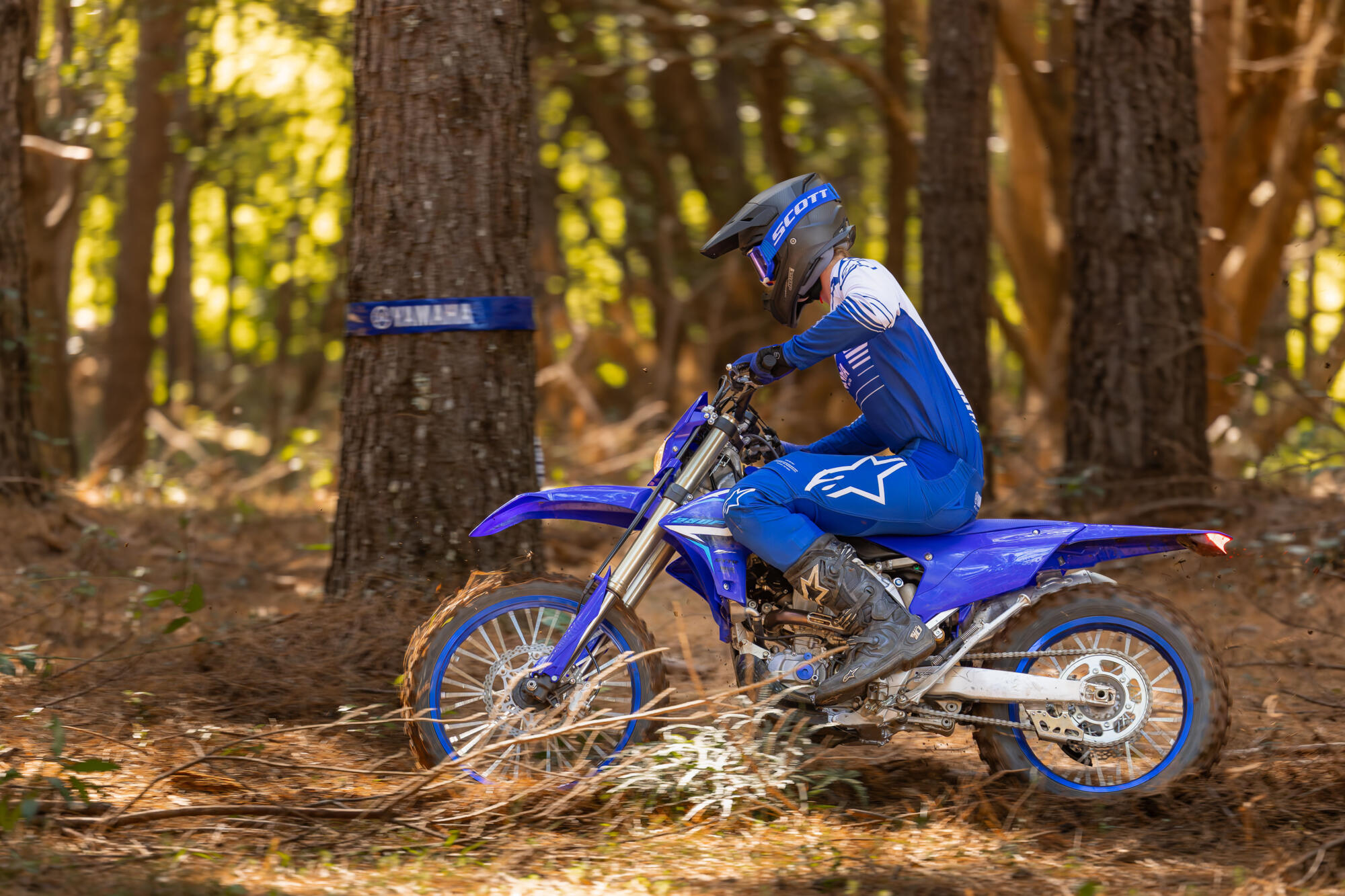 MOTO WR250F 2026 YAMAHA — em estrada 2