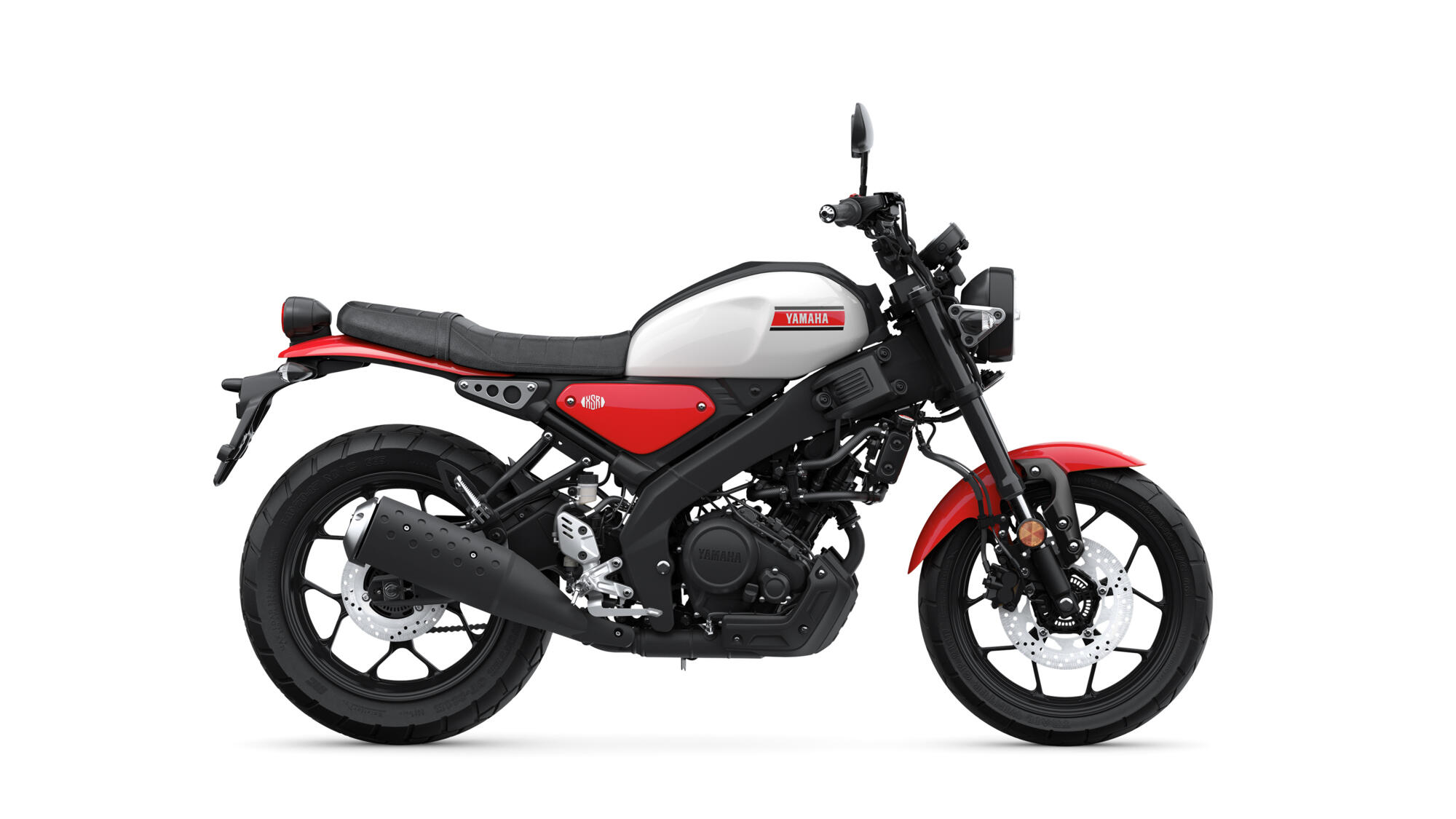 MOTO XSR125 YAMAHA — estudio lateral