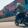 MOTO YAMAHA XSR700 — sur route 3