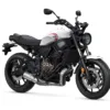 MOTO YAMAHA XSR700 — vue de face