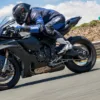 MOTO R1 RACE YAMAHA — em estrada 2