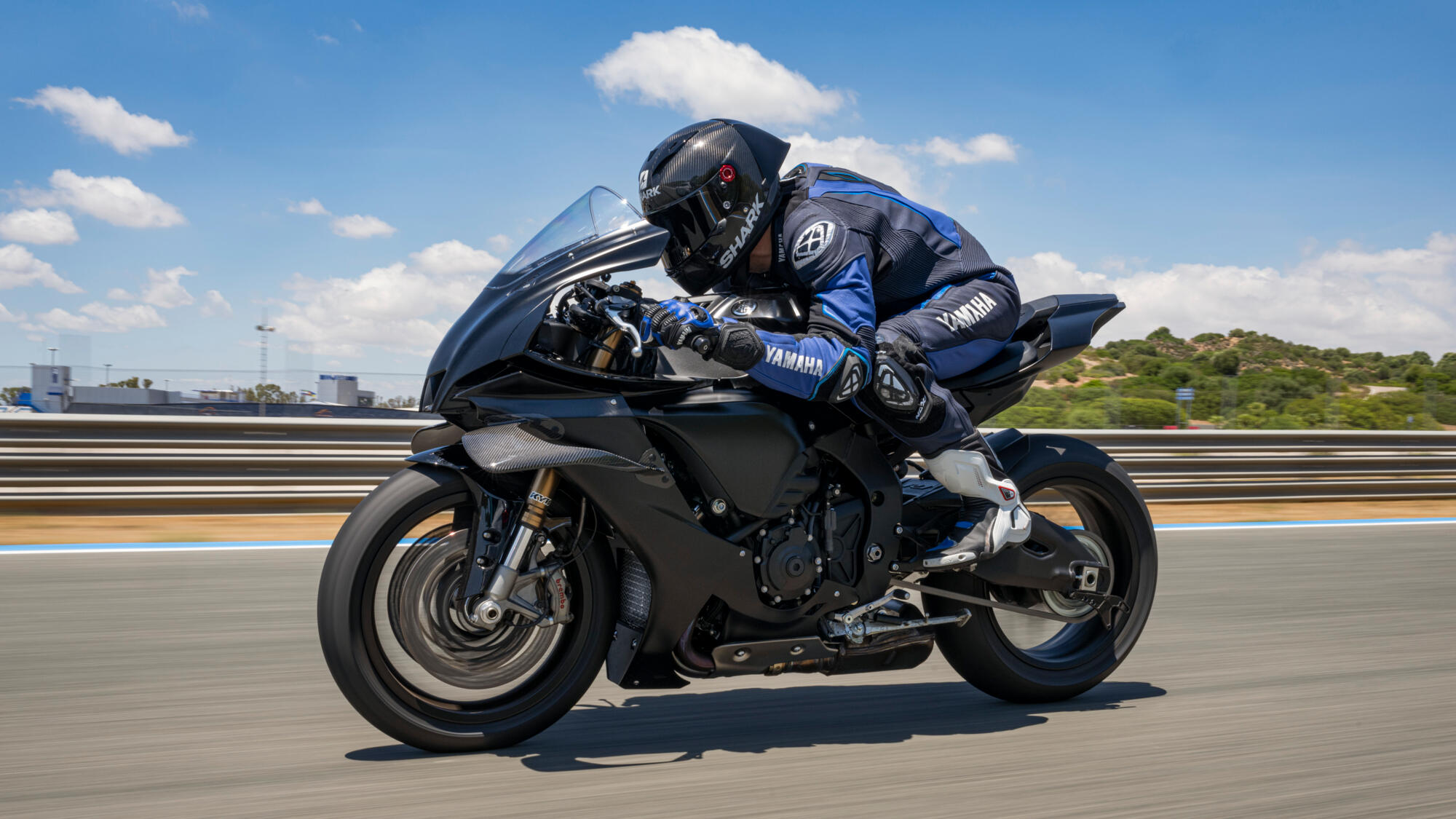 MOTO R1 RACE YAMAHA — em estrada 3