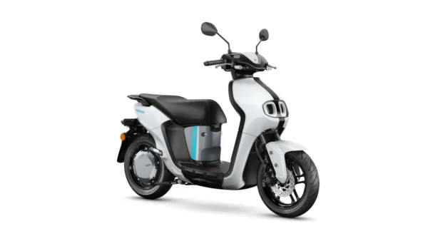 SCOOTER NEO's YAMAHA — vista geral