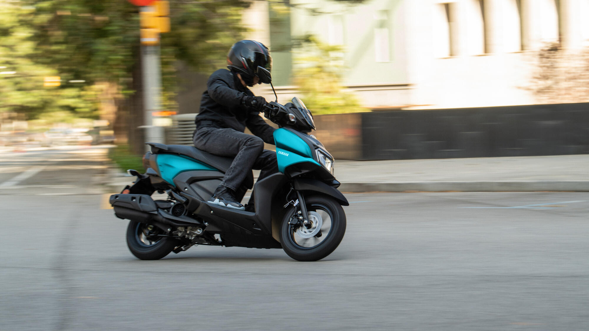 SCOOTER RAYZR YAMAHA — em estrada 3