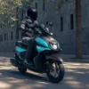 SCOOTER RAYZR YAMAHA — em estrada (capa)