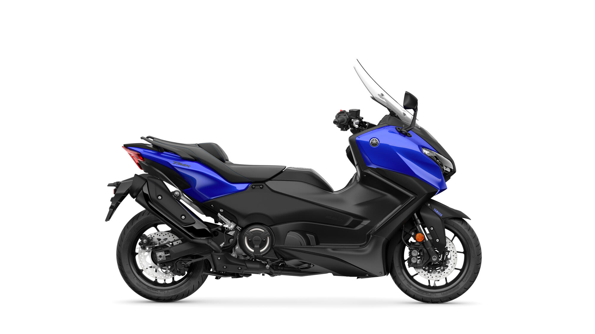 SCOOTER TMAX YAMAHA — estudio lateral