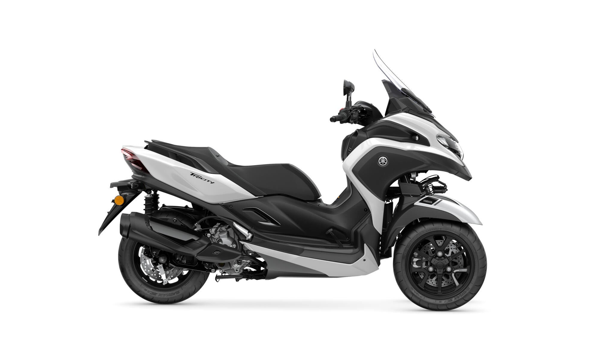 SCOOTER TRICITY 300 YAMAHA — estudio lateral
