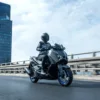SCOOTER XMAX 125 2025 YAMAHA — em estrada (capa)