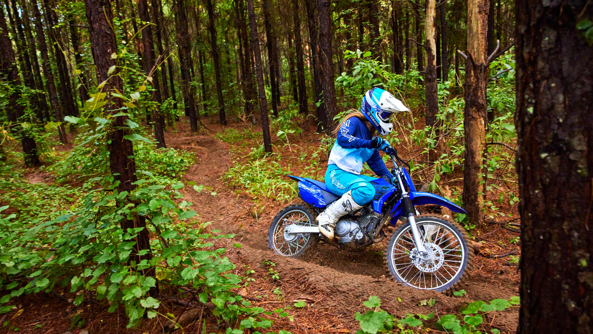 MOTO TT-R125 YAMAHA — em estrada 2