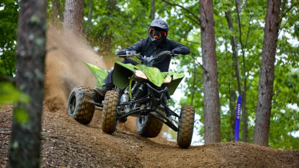 QUAD YFZ450R SE 2026 YAMAHA — vista geral