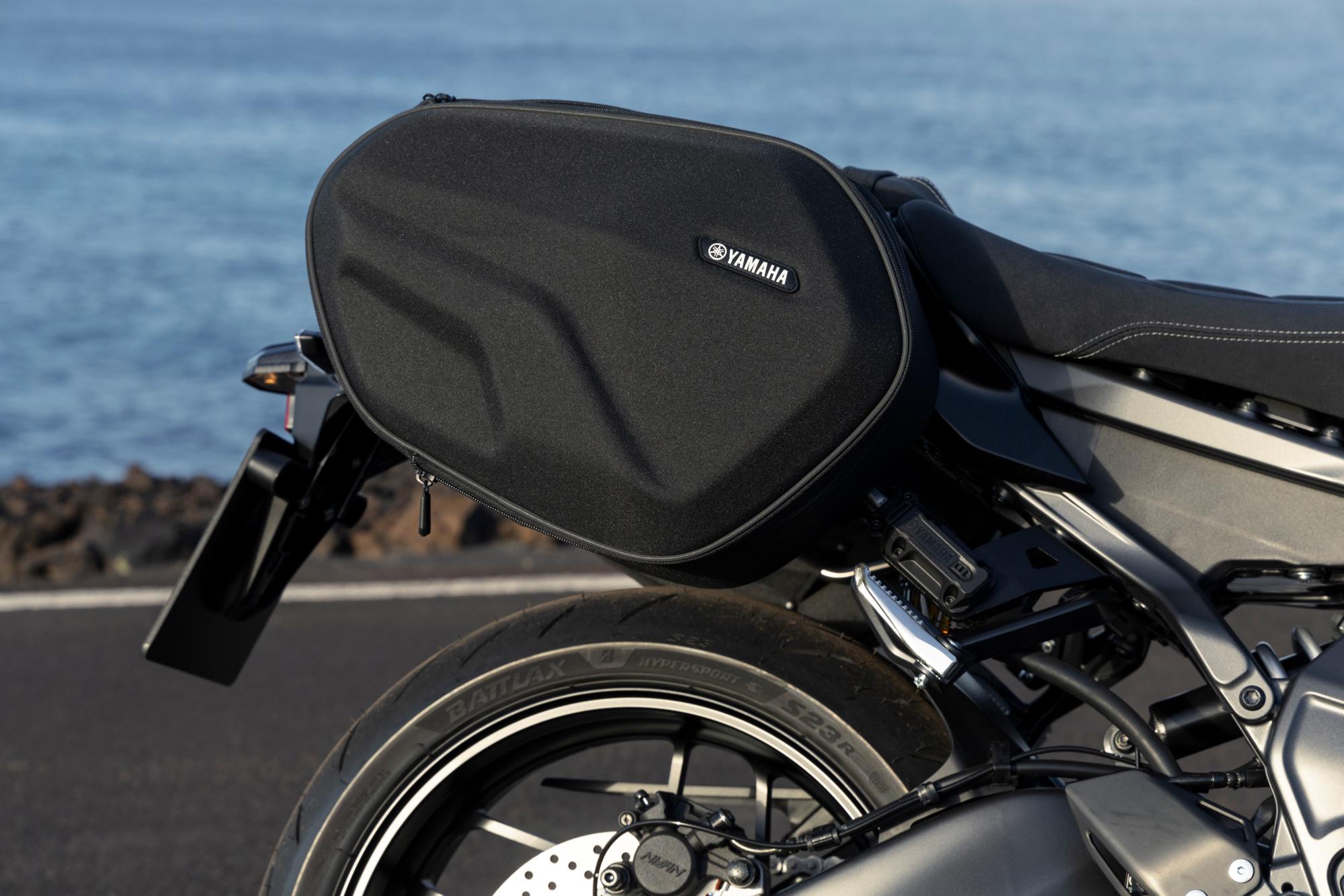 SACOS LATERAIS FLEXÍVEIS YAMAHA — vista geral