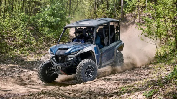 SIDE-BY-SIDE WOLVERINE RMAX4 1000 COMPACT LE YAMAHA — vista geral